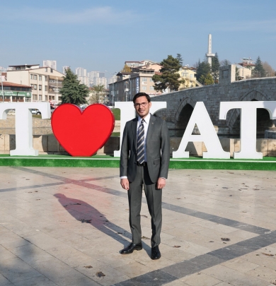 BAŞKAN YAZICIOĞLU’NDAN “İKAMETİN ŞEHRİN OLSUN, TOKAT GÜÇLÜ OLSUN” ÇAĞRISI