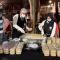 MEVLİD KANDİLİ’NİN BEREKETİ CAMİLERDE HELVA İKRAMIYLA PAYLAŞILDI