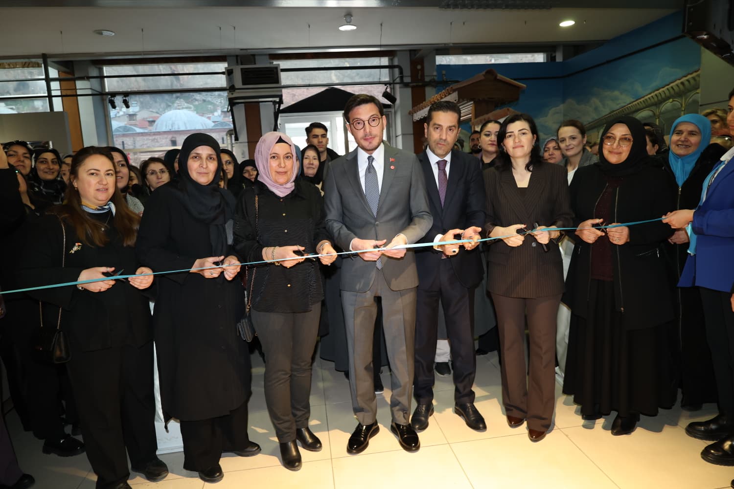 BELMEK KURSLARINDA ŞEKİLLENEN ÇİNİLER GÖRÜCÜYE ÇIKTI